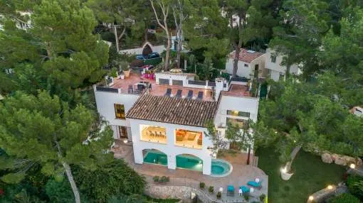 Villa with private access to Santa Ponsa marina Villa with private access to Santa Ponsa marina
